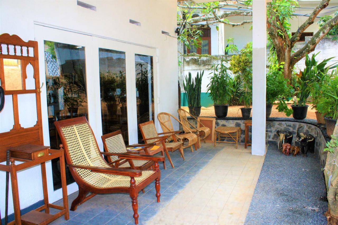 Imaaga Kandy Residence Екстериор снимка